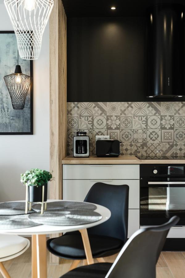 Apartament Sloneczniki Cieplice Apartment Jelenia Góra Екстериор снимка